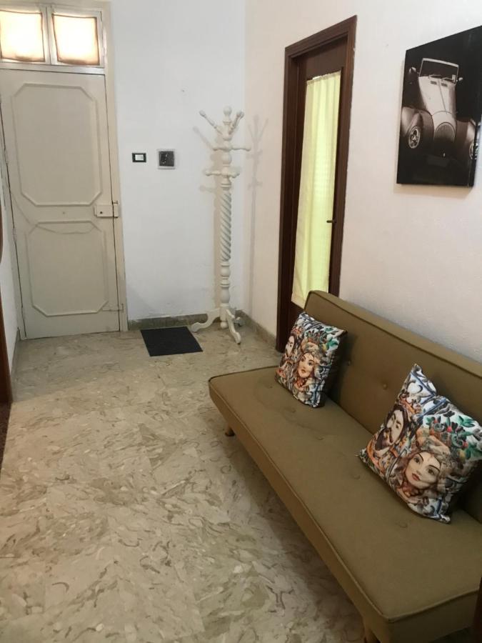 Comodo Mini Appartamento Cinisi Exteriör bild